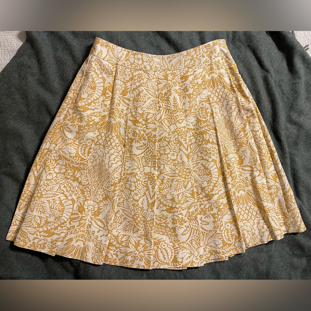 Brooks Brothers Silk Blend Floral A-Line Skirt Size 12 Gold Cream Lined